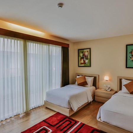 D'Nusa Beach Club And Resort Нуса-Лембонган Экстерьер фото
