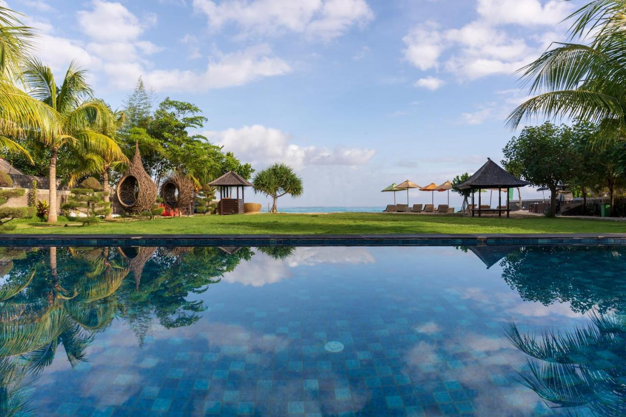 D'Nusa Beach Club And Resort Нуса-Лембонган Экстерьер фото
